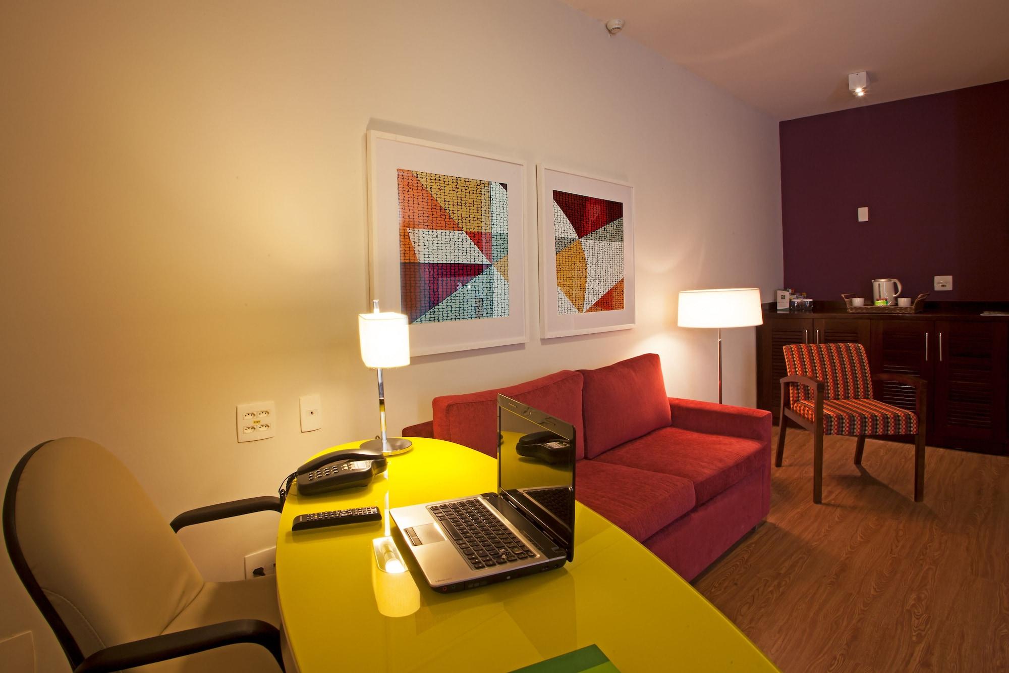 Quality Suites Alphaville Barueri Esterno foto